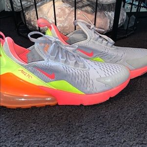 NEON AIR MAX 270